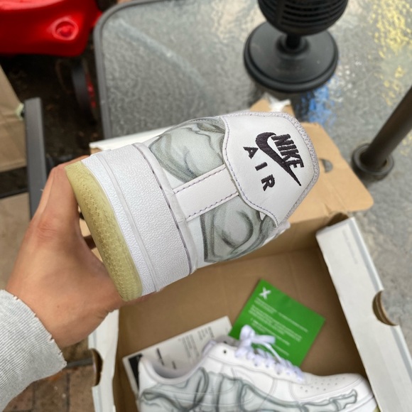 AF1 - Picture 12 of 14